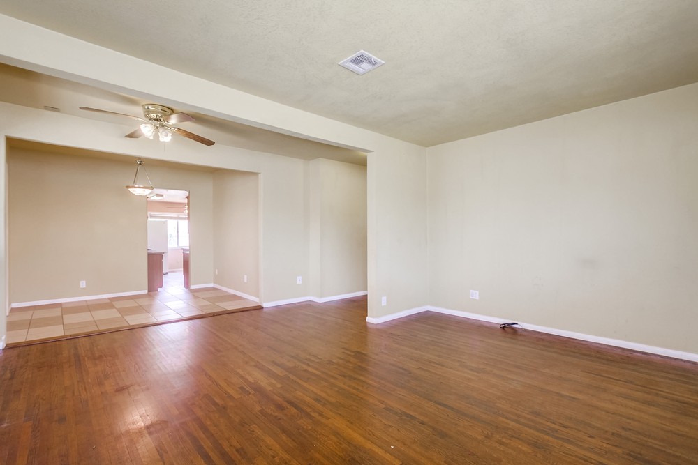Virtual tour photo 10 of 54 for 6563 Osler St