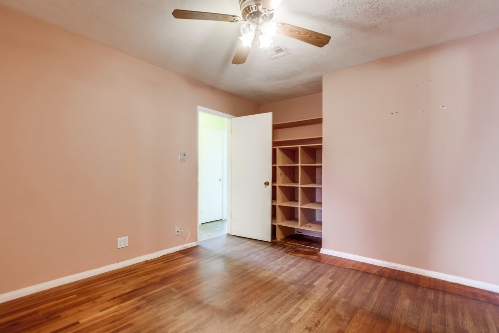 Virtual tour photo 29 of 54 for 6563 Osler St