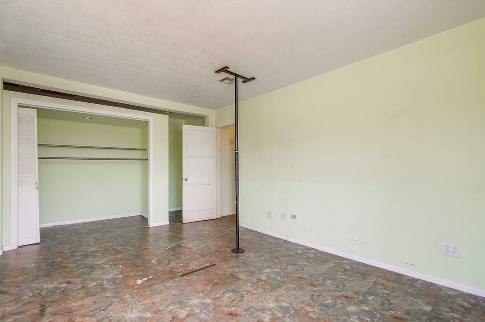 Virtual tour photo 41 of 54 for 6563 Osler St