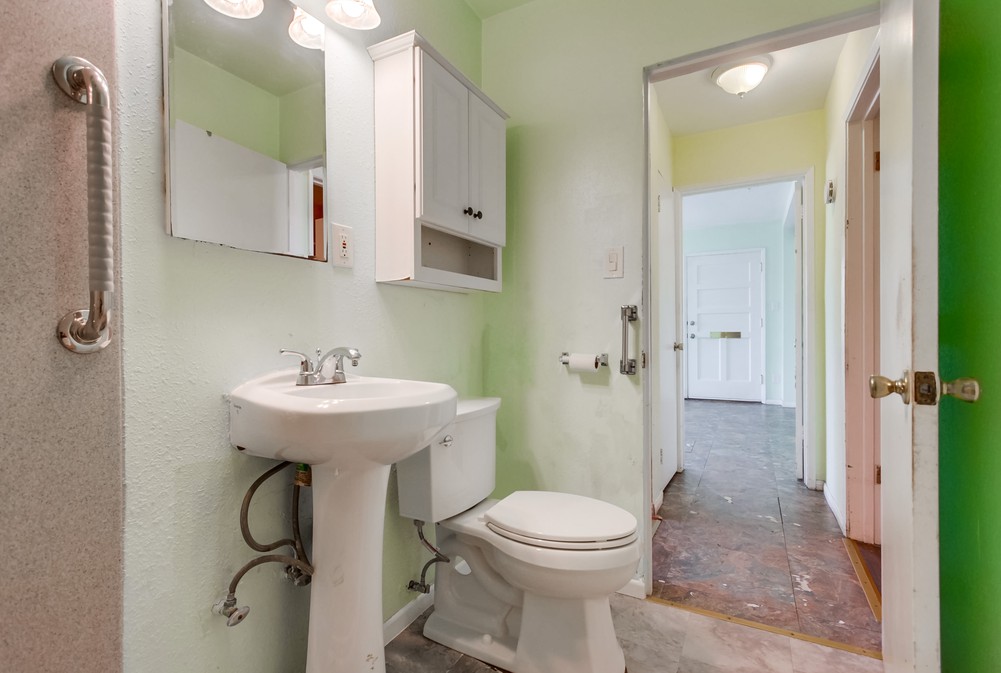 Virtual tour photo 44 of 54 for 6563 Osler St