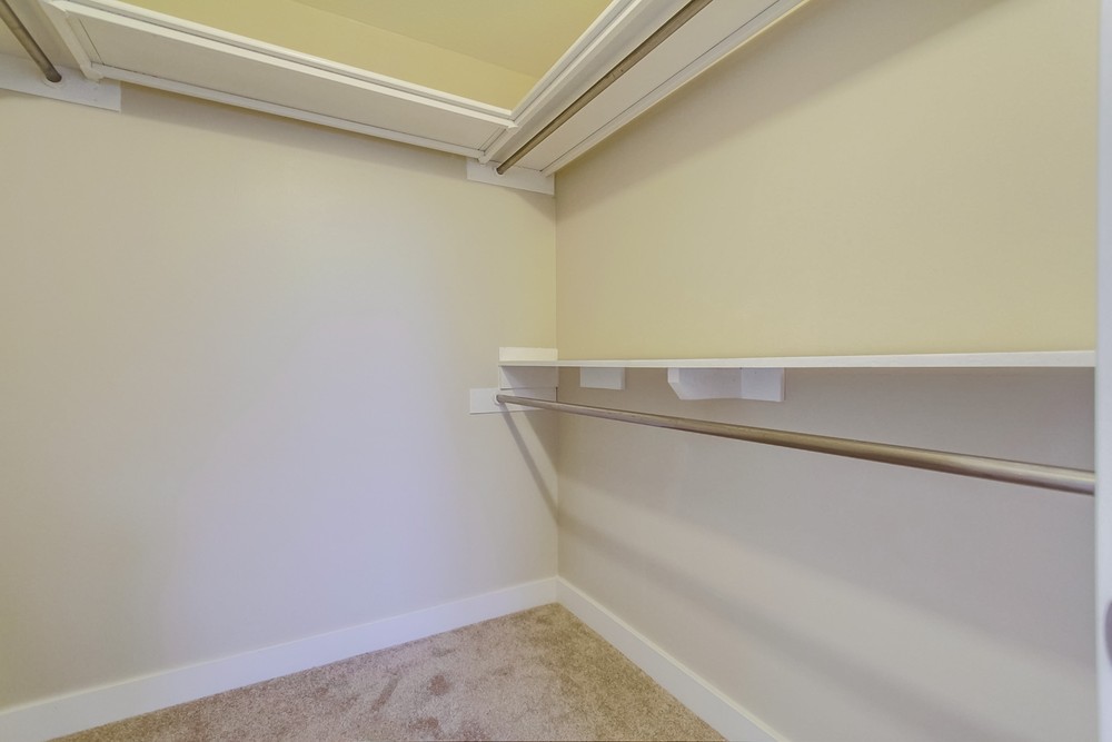 Virtual tour photo 33 of 54 for 6565 Red Deer St