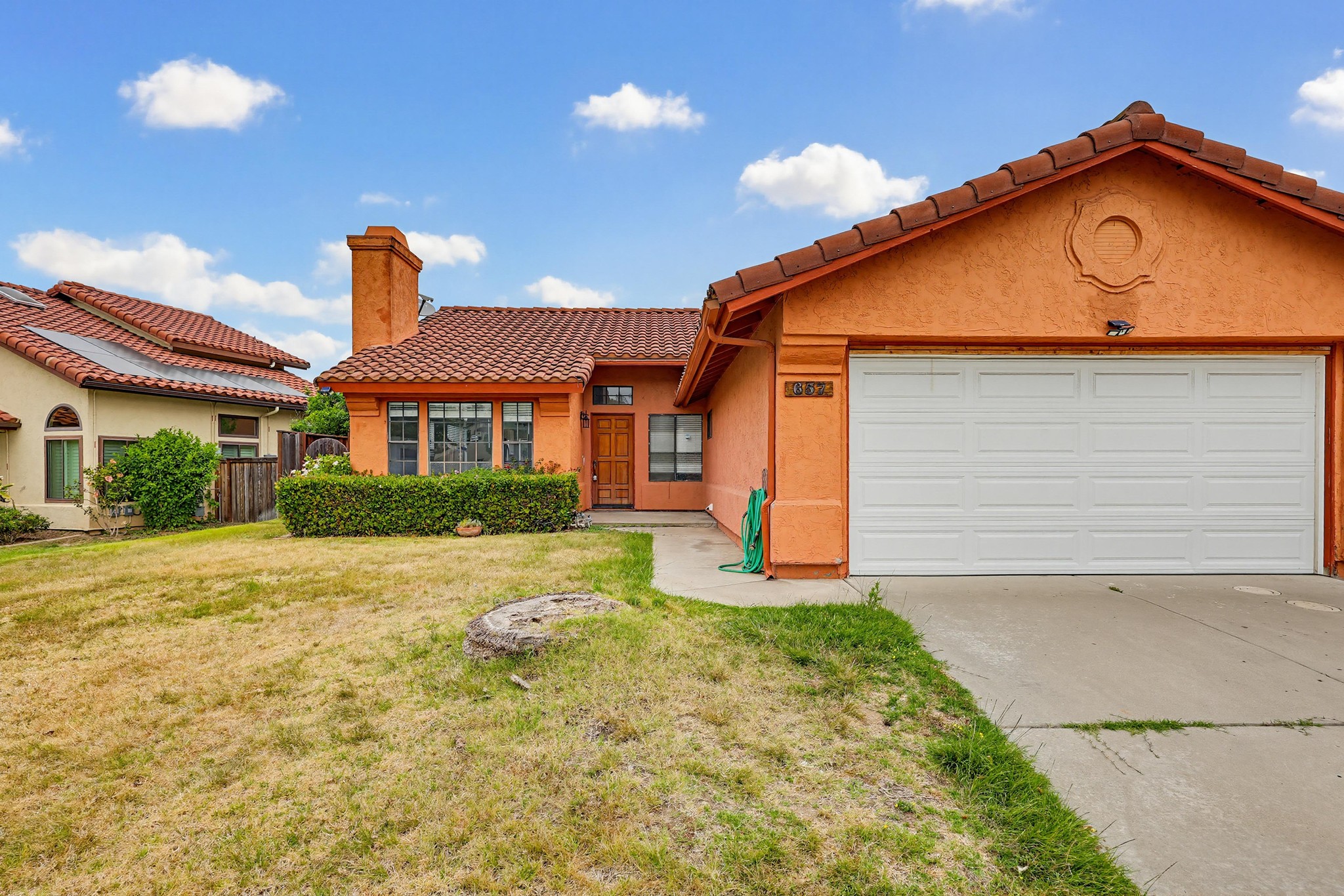 Virtual tour photo 6 of 50 for 657 Redlands Pl