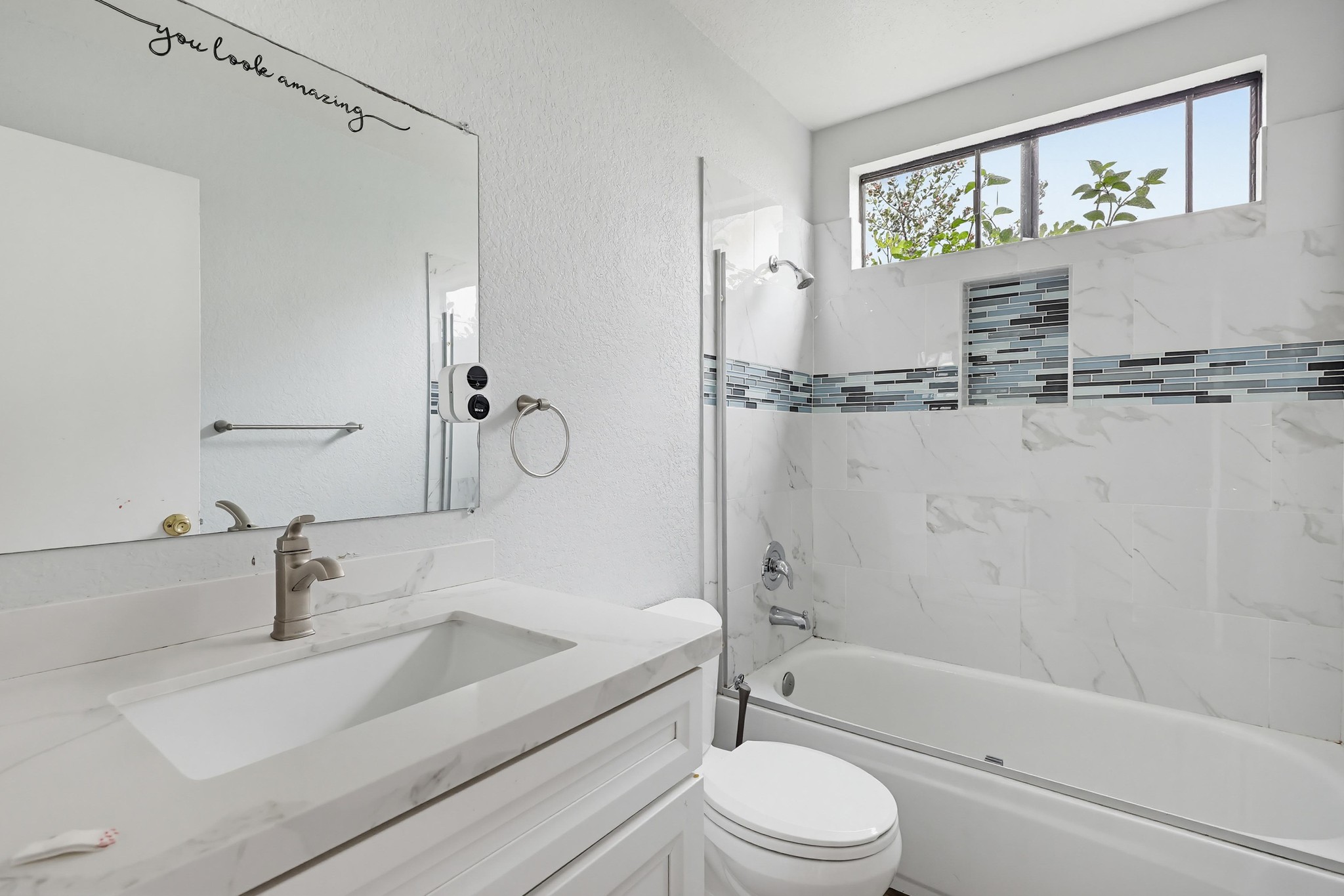 Virtual tour photo 26 of 50 for 657 Redlands Pl