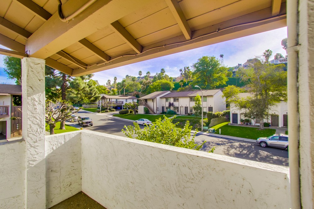 Virtual tour photo 7 of 36 for 6576 Bell Bluff Ave