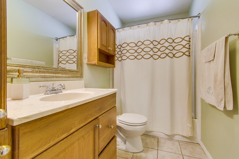 Virtual tour photo 22 of 36 for 6576 Bell Bluff Ave