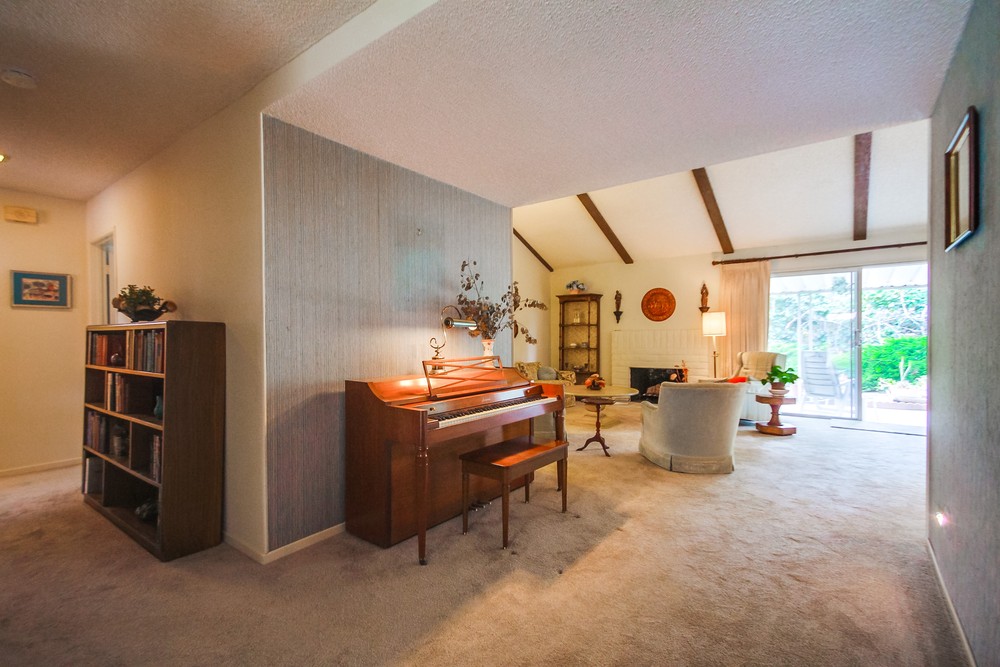 Virtual tour photo 10 of 57 for 6578 Red Deer St