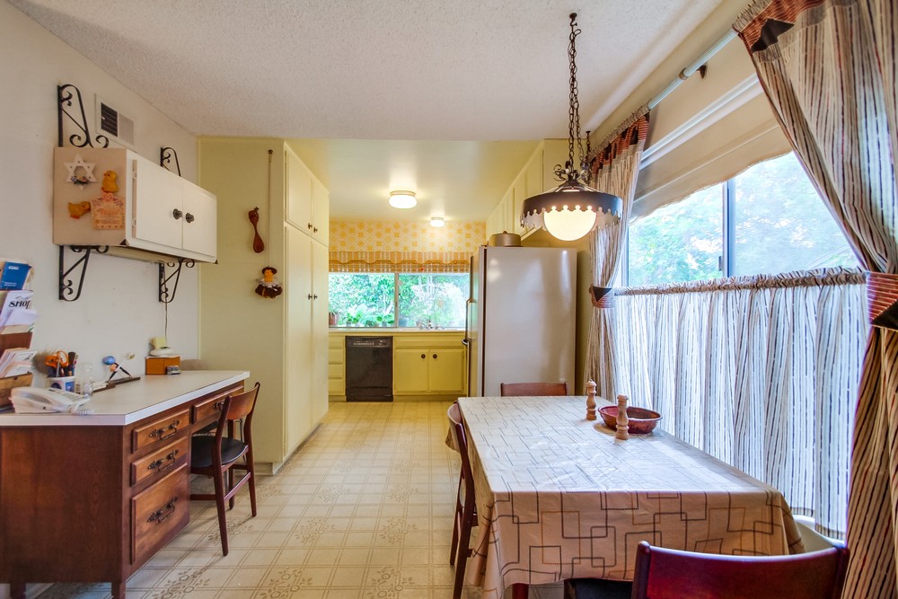 Virtual tour photo 28 of 57 for 6578 Red Deer St