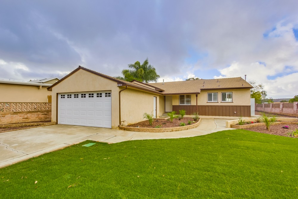Virtual tour photo 8 of 52 for 6582 Clara Lee Ave