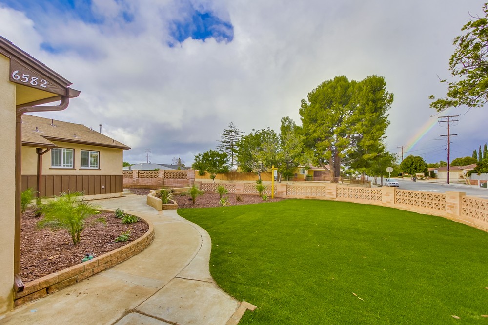 Virtual tour photo 9 of 52 for 6582 Clara Lee Ave