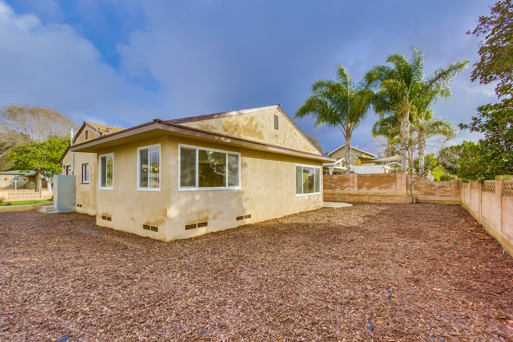 Virtual tour photo 50 of 52 for 6582 Clara Lee Ave