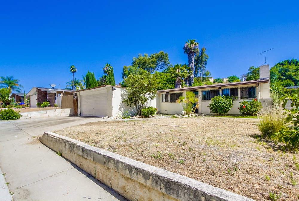 Virtual tour photo 1 of 67 for 6584 Airoso Ave