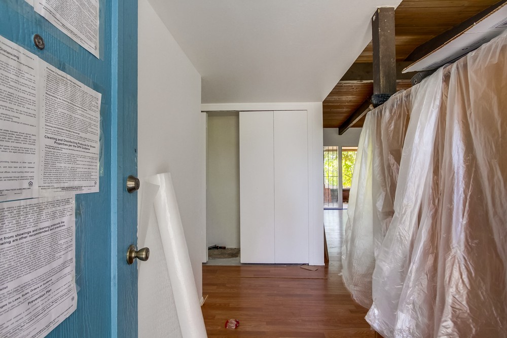 Virtual tour photo 11 of 67 for 6584 Airoso Ave