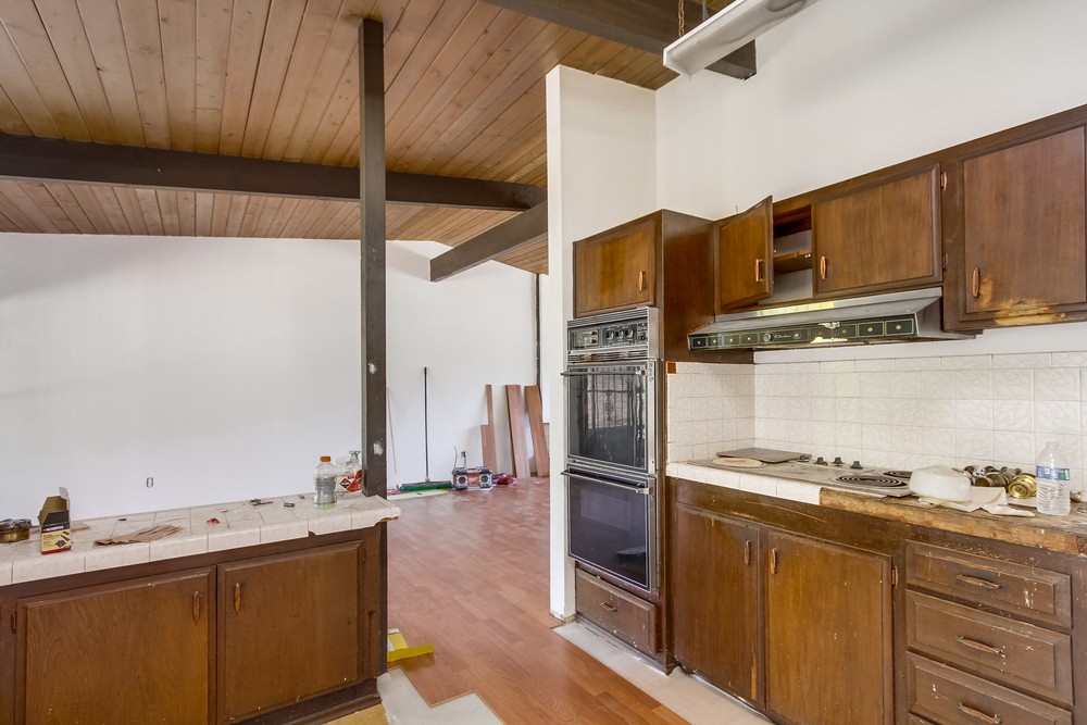 Virtual tour photo 18 of 67 for 6584 Airoso Ave