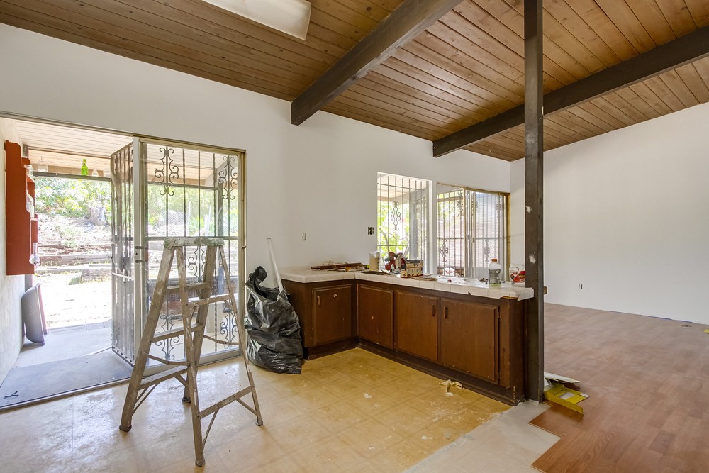 Virtual tour photo 20 of 67 for 6584 Airoso Ave