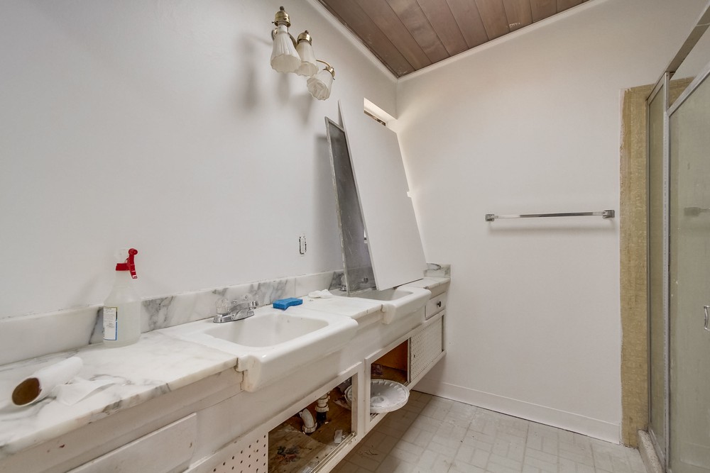 Virtual tour photo 27 of 67 for 6584 Airoso Ave