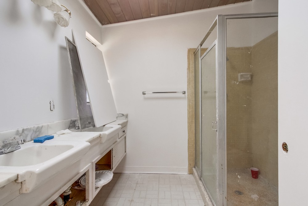 Virtual tour photo 28 of 67 for 6584 Airoso Ave