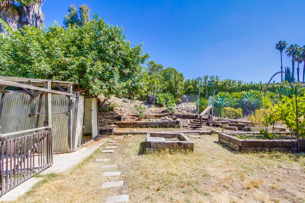 Virtual tour photo 40 of 67 for 6584 Airoso Ave