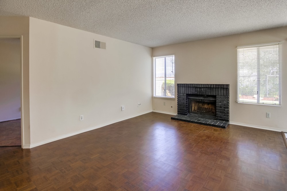 Virtual tour photo 12 of 38 for 6593 Bayamon Rd