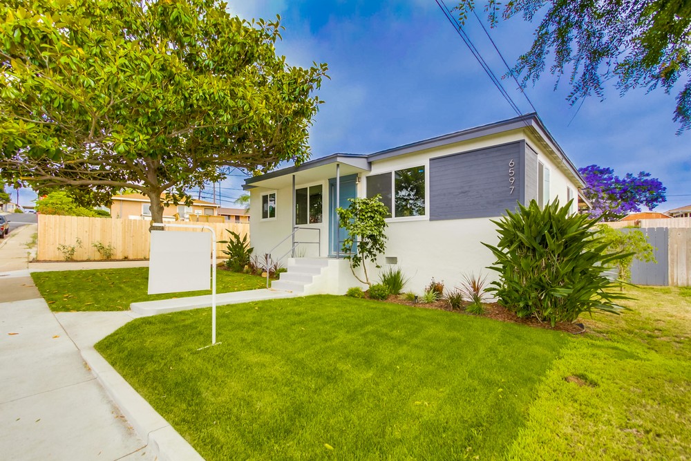 Virtual tour photo 1 of 31 for 6597 Comly St