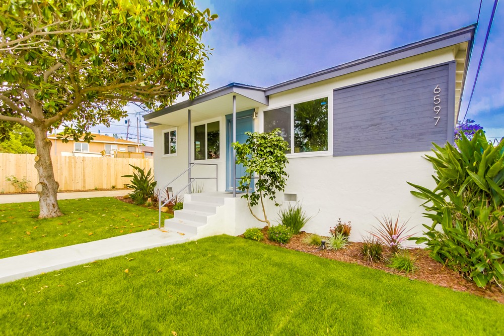 Virtual tour photo 6 of 31 for 6597 Comly St