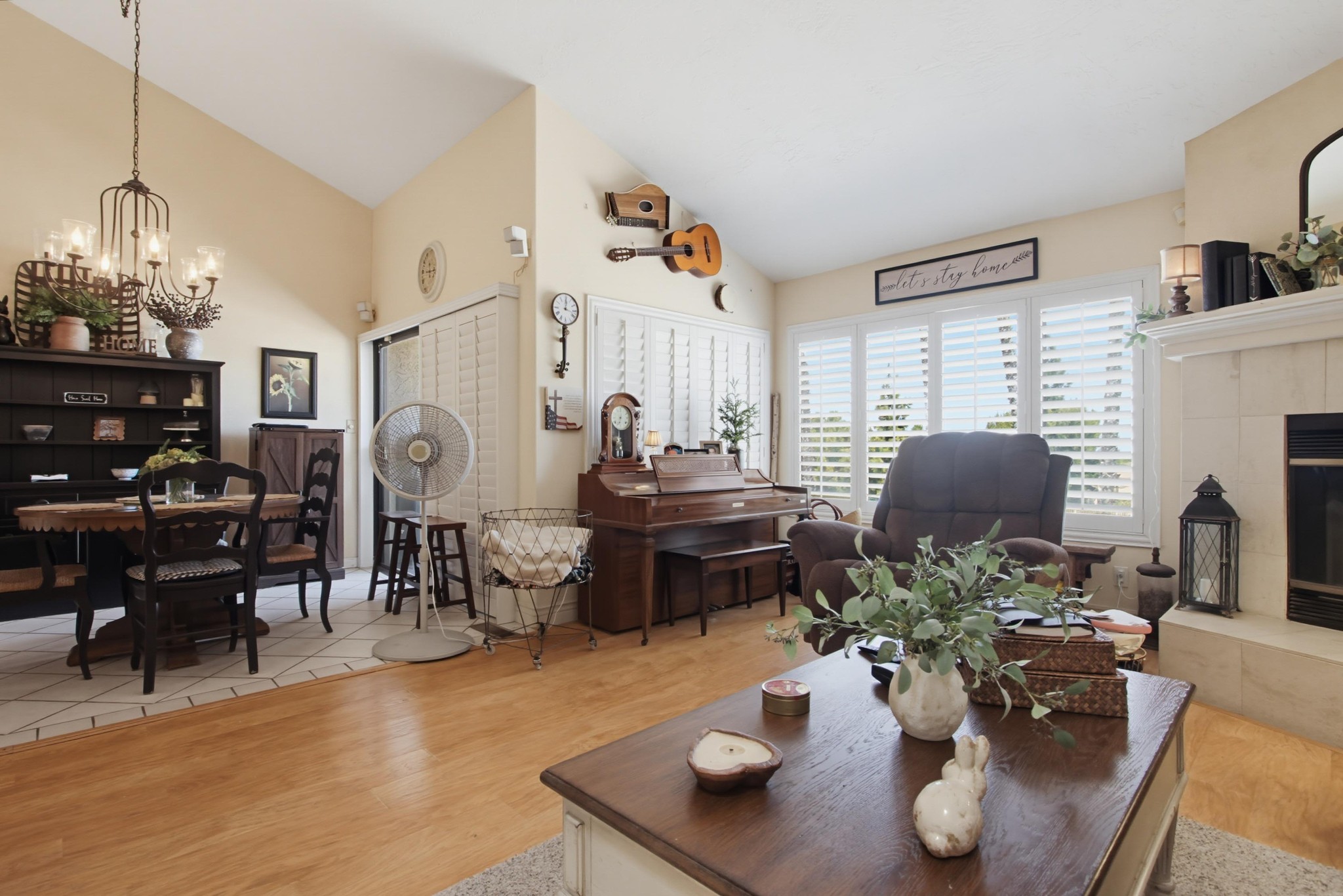 Virtual tour photo 11 of 45 for 6601 Santa Isabel St