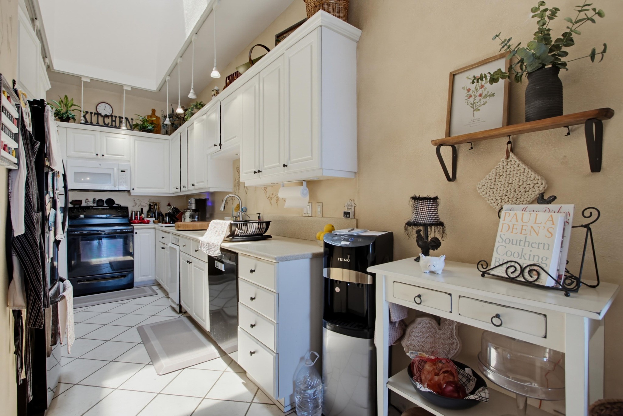 Virtual tour photo 18 of 45 for 6601 Santa Isabel St