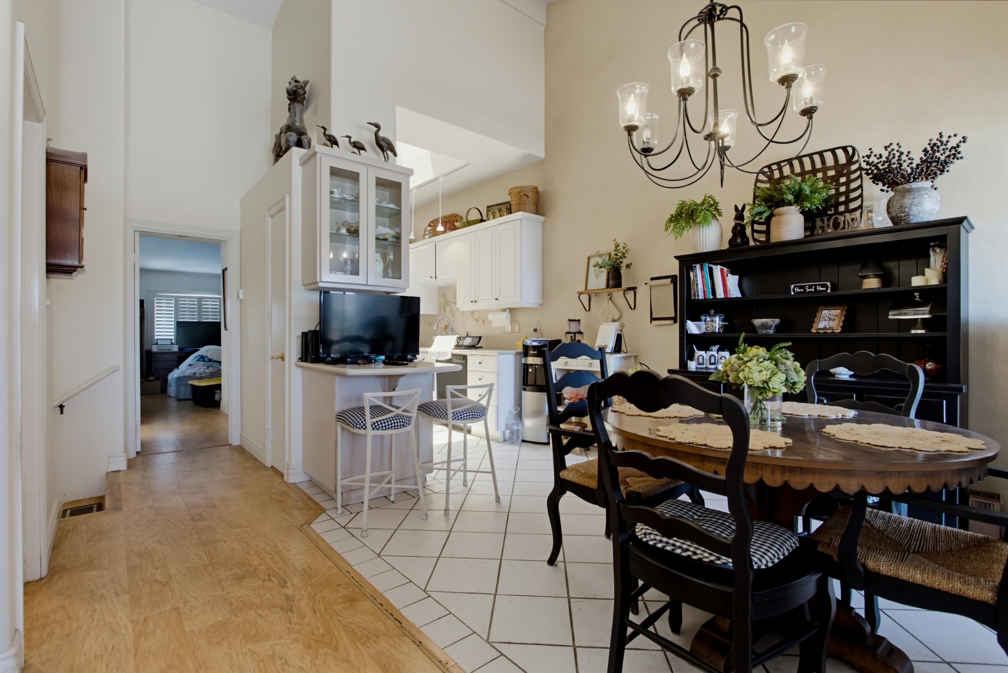 Virtual tour photo 21 of 45 for 6601 Santa Isabel St
