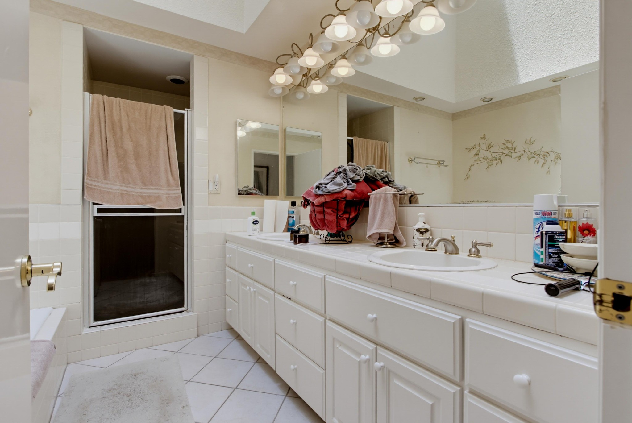 Virtual tour photo 34 of 45 for 6601 Santa Isabel St