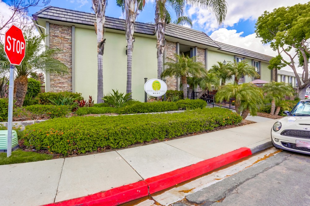 Virtual tour photo 4 of 38 for 6602 Beadnell Way UNIT 25