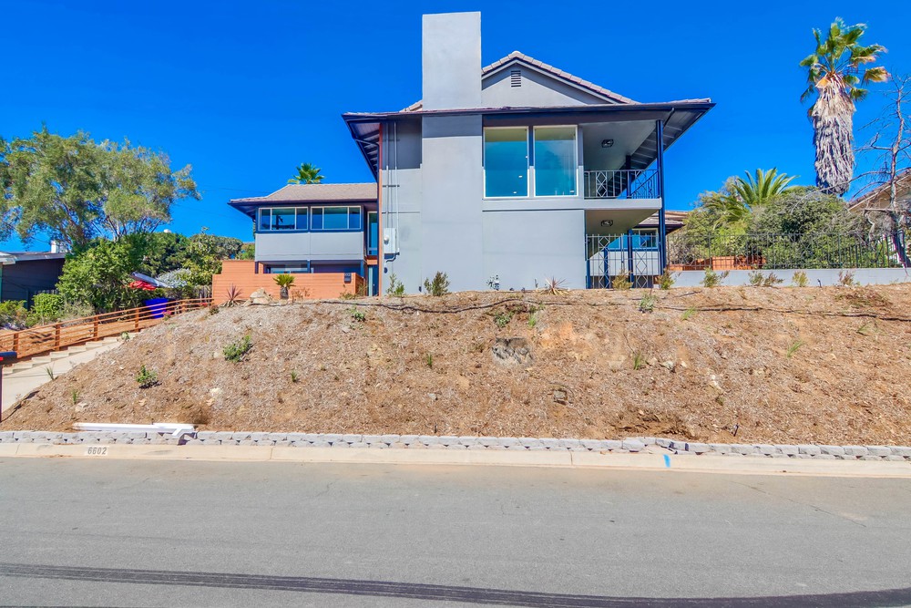 Virtual tour photo 3 of 108 for 6602 Dwane Ave