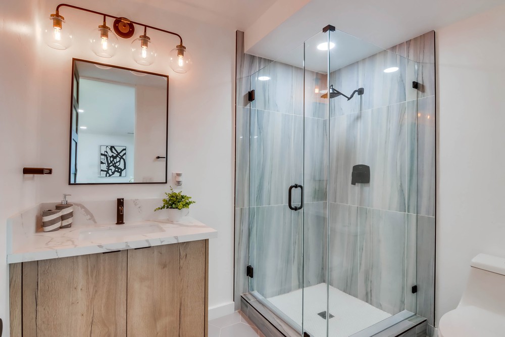 Virtual tour photo 21 of 108 for 6602 Dwane Ave