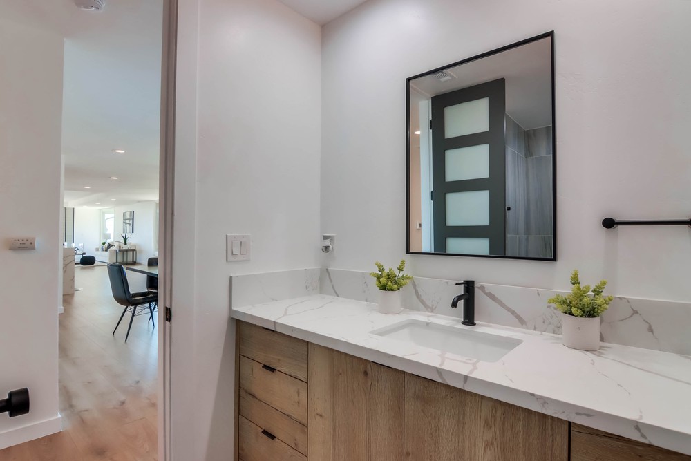 Virtual tour photo 74 of 108 for 6602 Dwane Ave