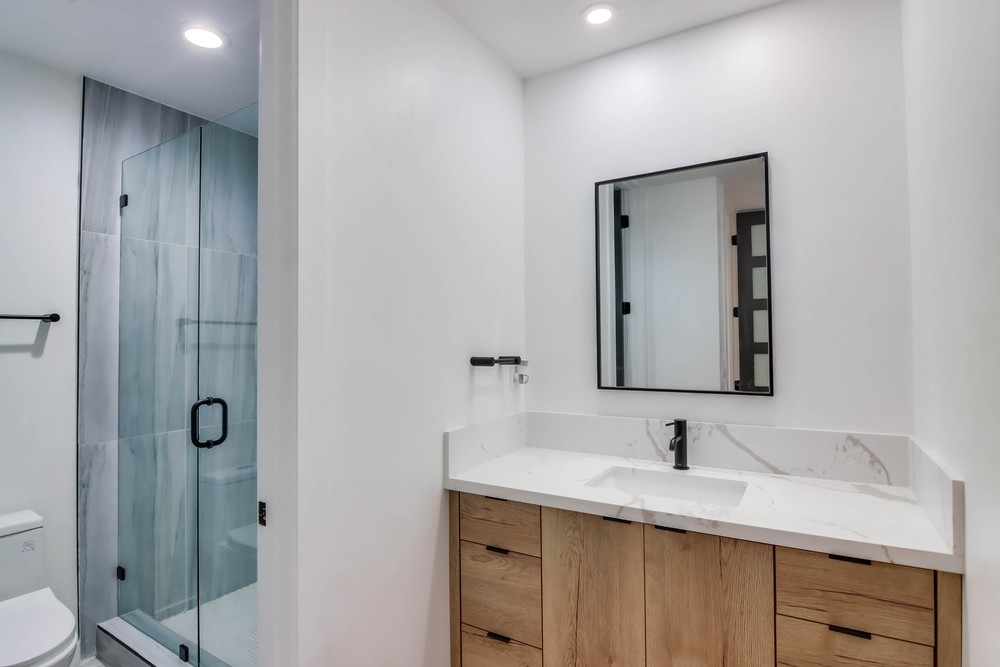 Virtual tour photo 80 of 108 for 6602 Dwane Ave