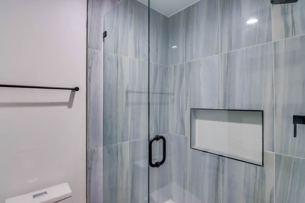 Virtual tour photo 81 of 108 for 6602 Dwane Ave