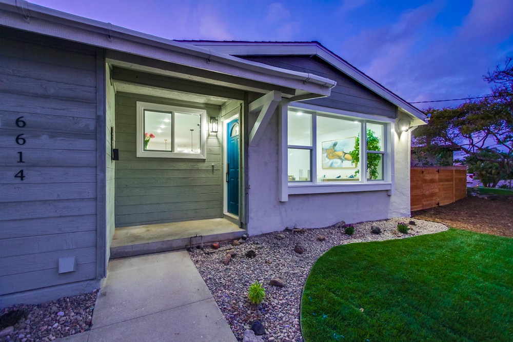 Virtual tour photo 5 of 63 for 6614 Alcala Knolls Dr