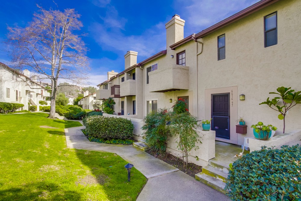 Virtual tour photo 1 of 29 for 6616 Canyon Rim Row