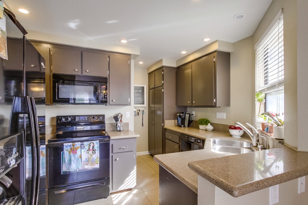 Virtual tour photo 12 of 29 for 6616 Canyon Rim Row