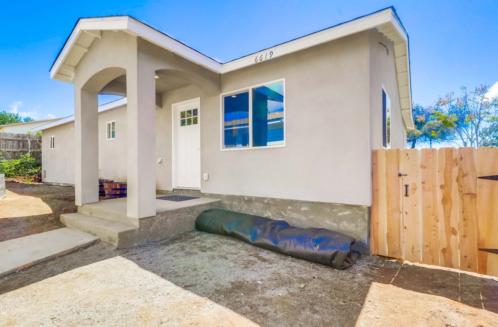 Virtual tour photo 3 of 39 for 6619 Appert Ct