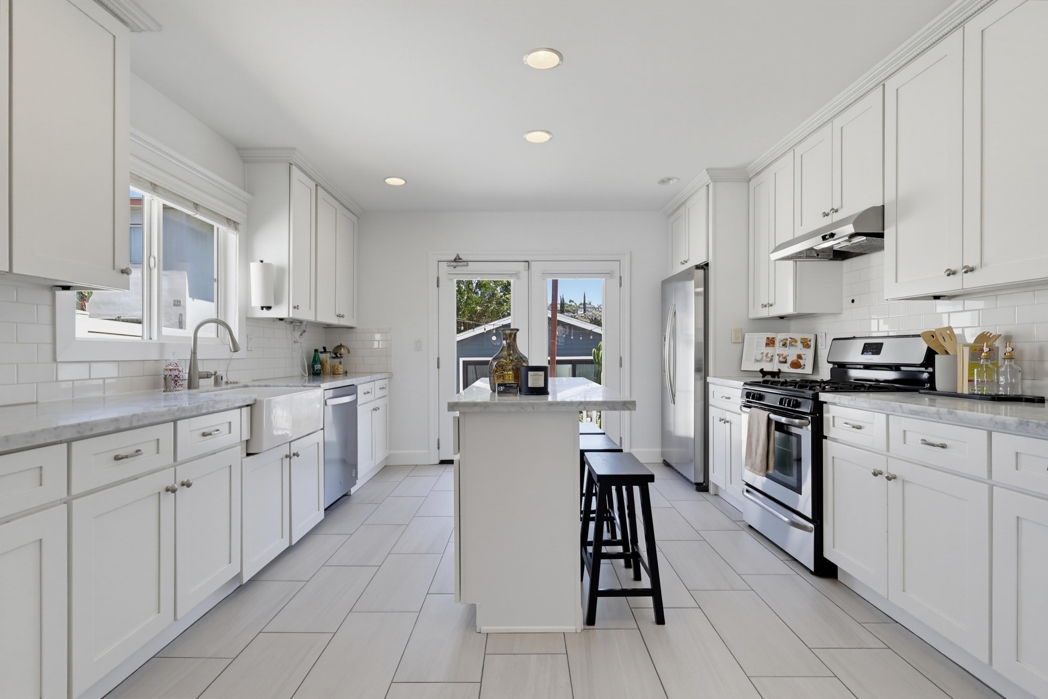 Virtual tour photo 25 of 98 for 662 N Dillon St