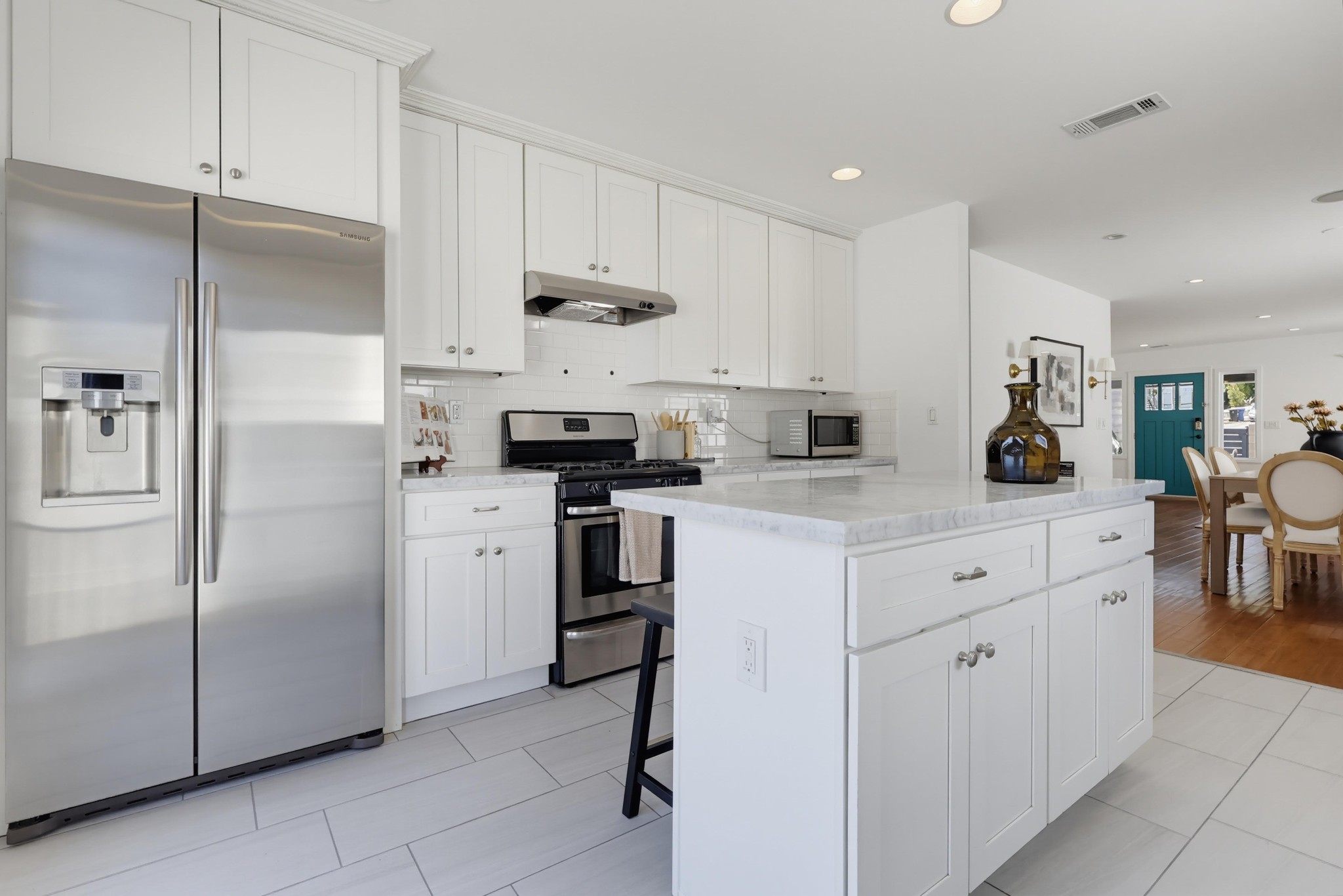 Virtual tour photo 29 of 98 for 662 N Dillon St