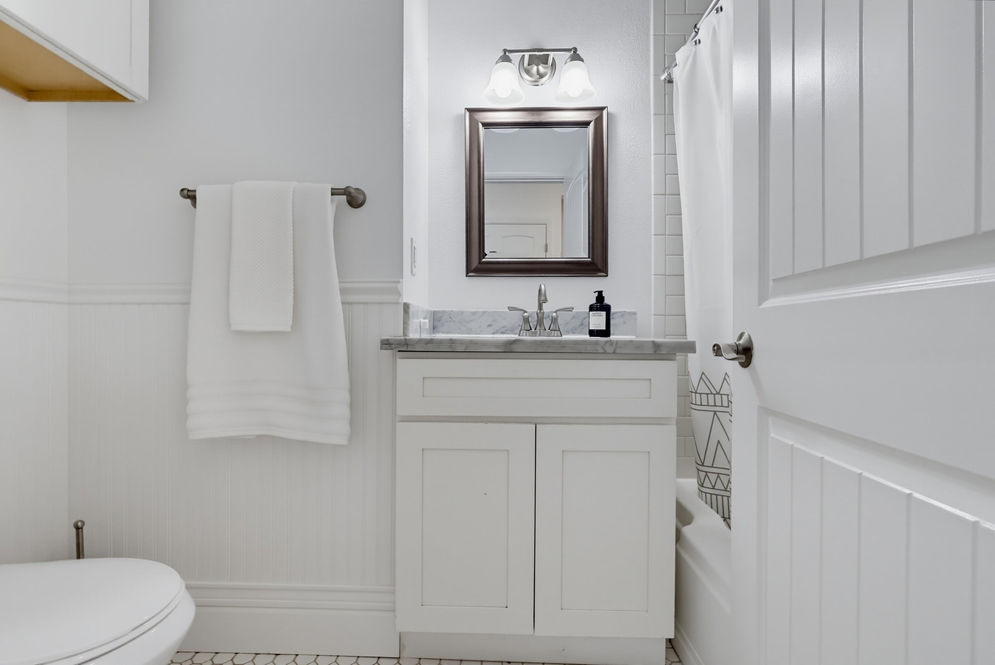 Virtual tour photo 36 of 98 for 662 N Dillon St