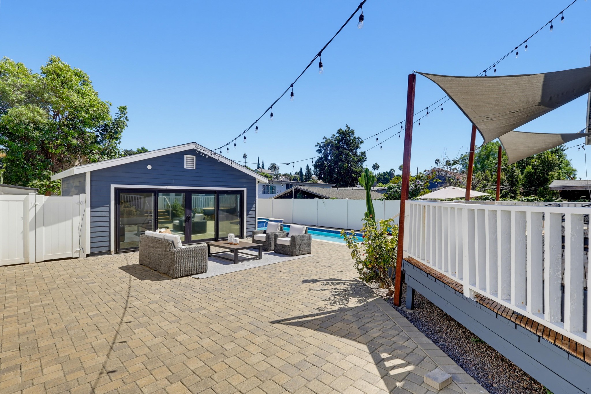 Virtual tour photo 70 of 98 for 662 N Dillon St