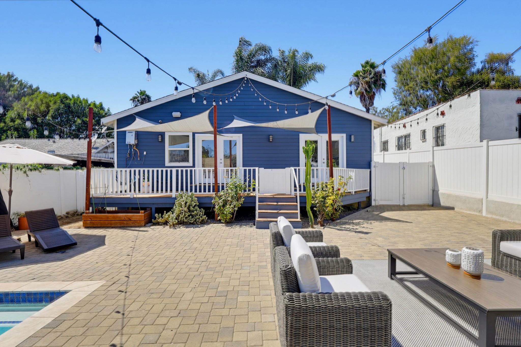 Virtual tour photo 76 of 98 for 662 N Dillon St