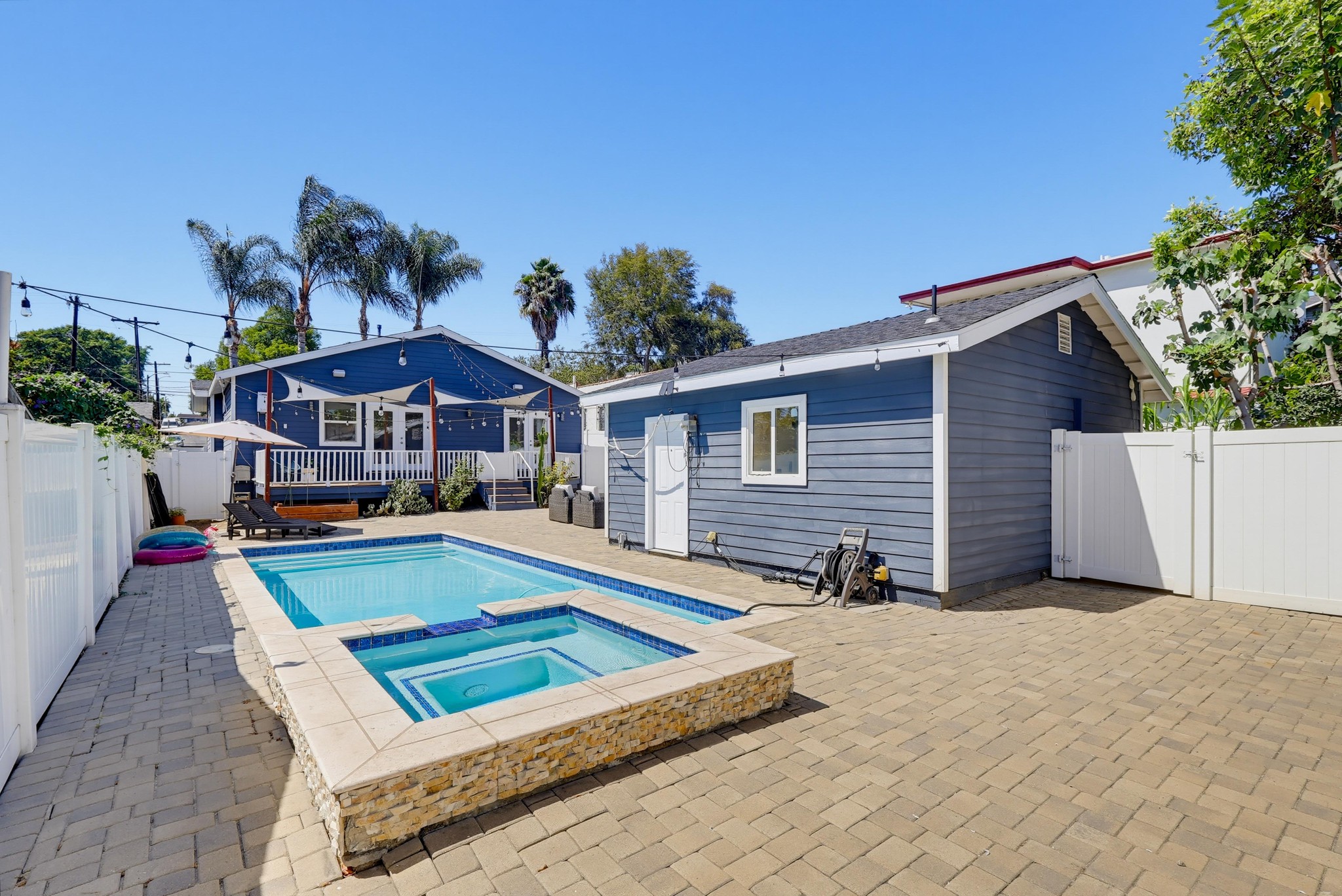 Virtual tour photo 81 of 98 for 662 N Dillon St