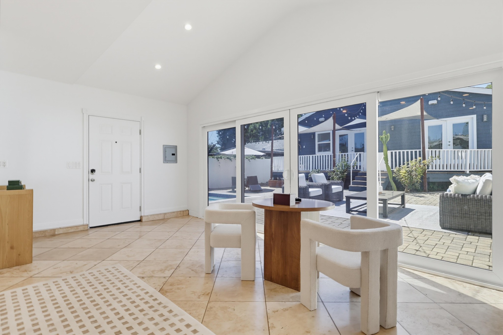 Virtual tour photo 91 of 98 for 662 N Dillon St