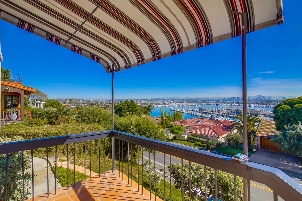 Virtual tour photo 3 of 51 for 662 Rosecrans St