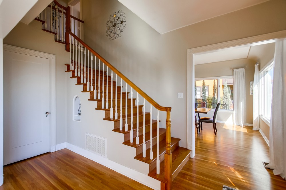Virtual tour photo 22 of 51 for 662 Rosecrans St