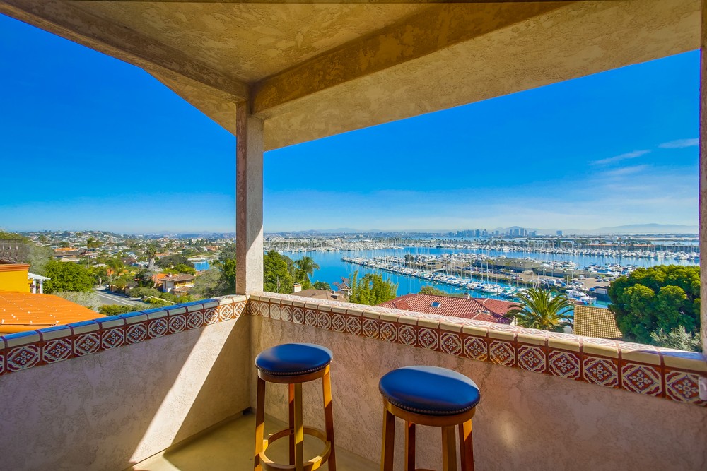 Virtual tour photo 28 of 51 for 662 Rosecrans St