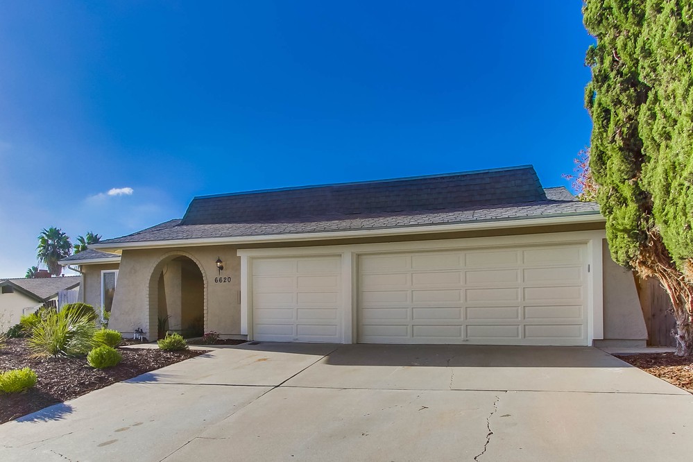 Virtual tour photo 4 of 39 for 6620 Decanture Street