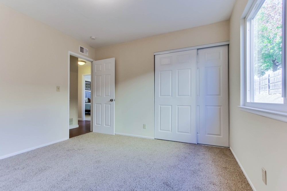 Virtual tour photo 30 of 39 for 6620 Decanture Street